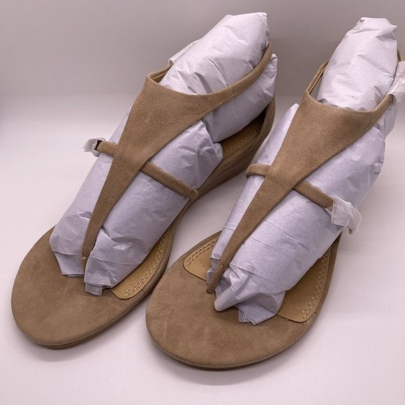 SPLENDID Womens Beige Strappy Salma Almond Toe Slip On Leather Thong Sandals Shoes B main image 0